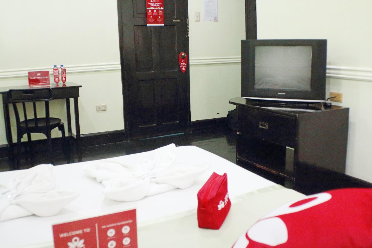 Zen Rooms Vest Grand Suites Bohol Tagbilaran-stad Buitenkant foto