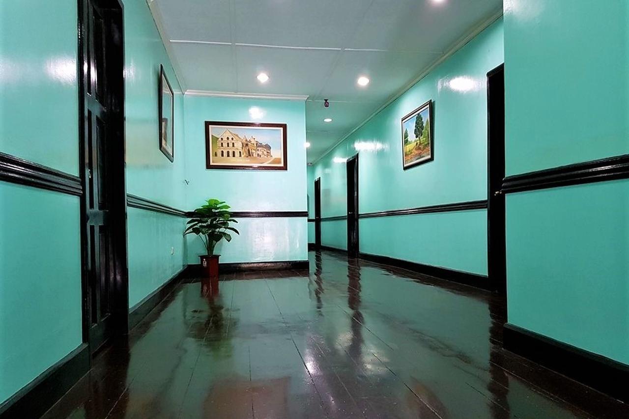 Zen Rooms Vest Grand Suites Bohol Tagbilaran-stad Buitenkant foto